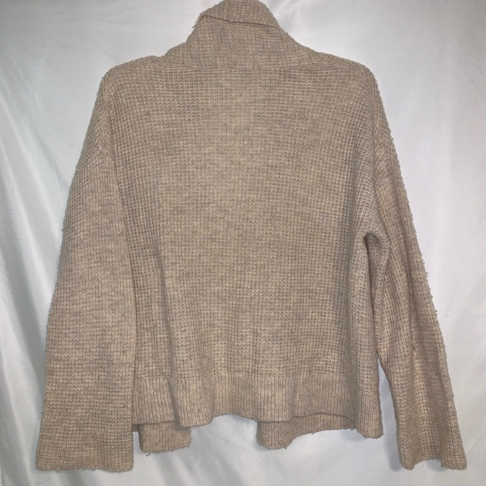 GAP Sweater - Picture 2 of 2